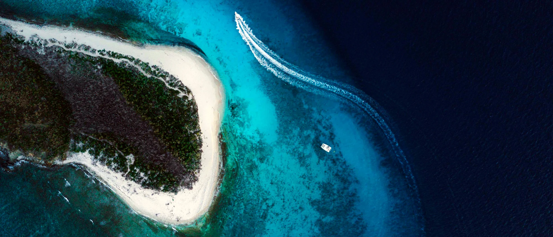 bvi blue ocean coast landscape yacht charter