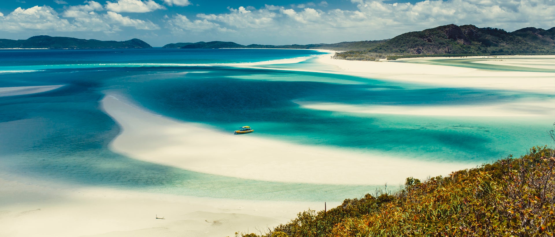 dream yacht charter whitsundays