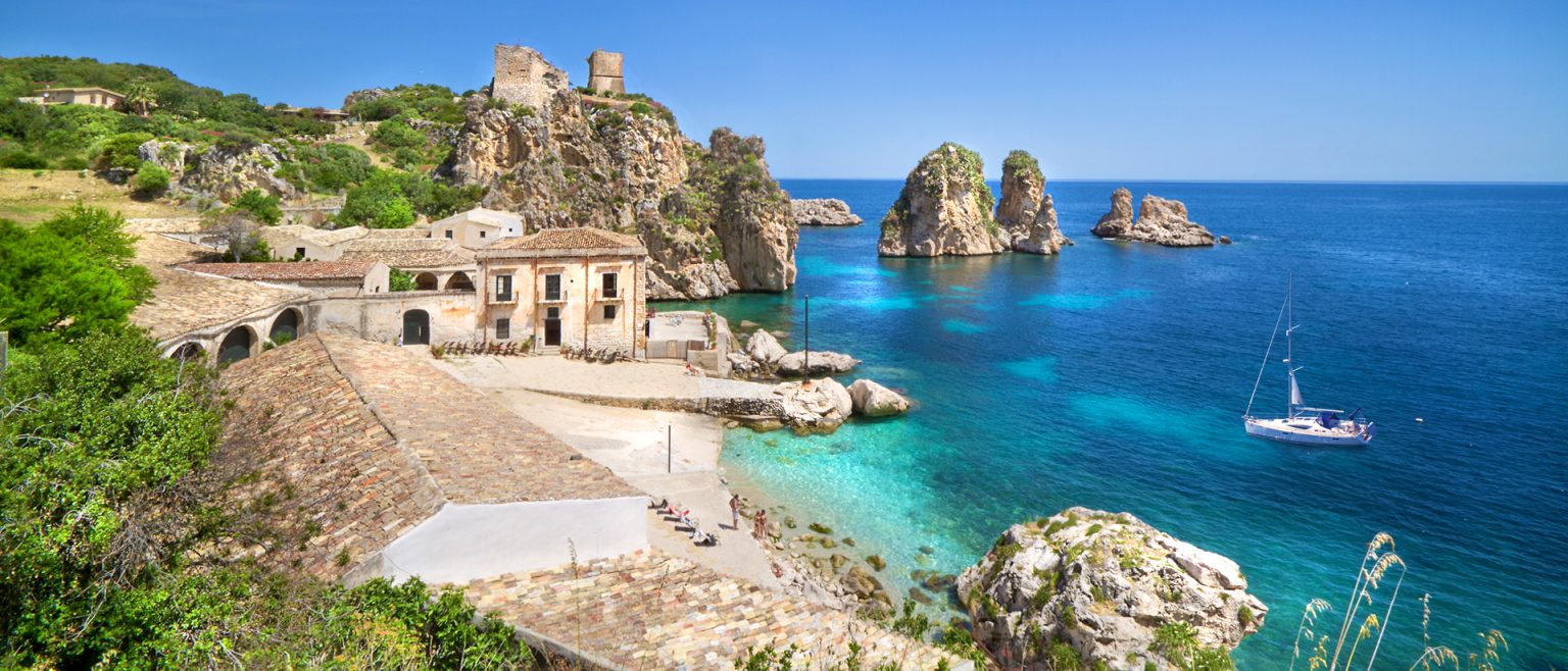 dream yacht charter sicily