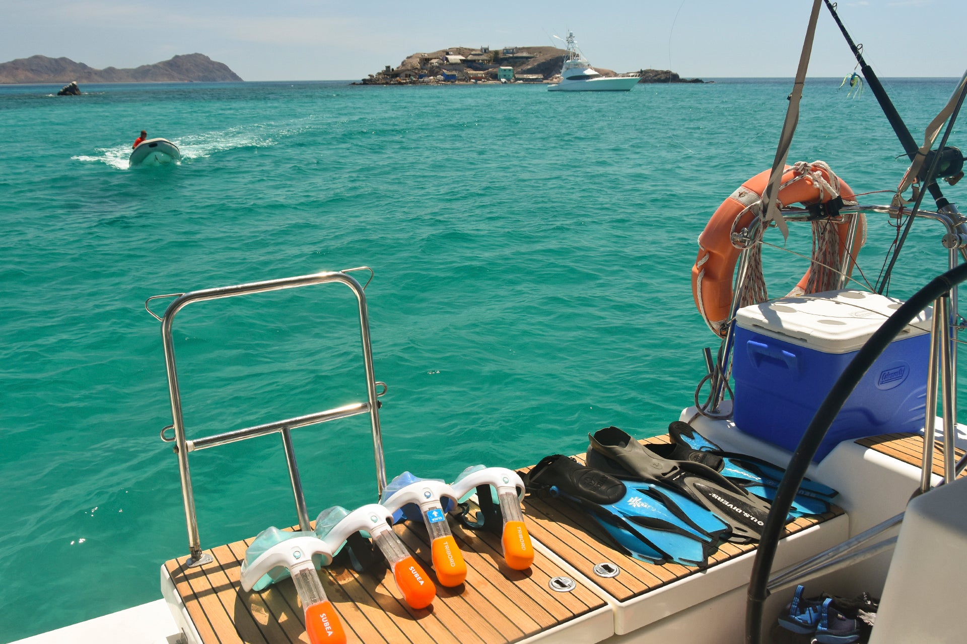 Buceando al alquilar un yate en México 