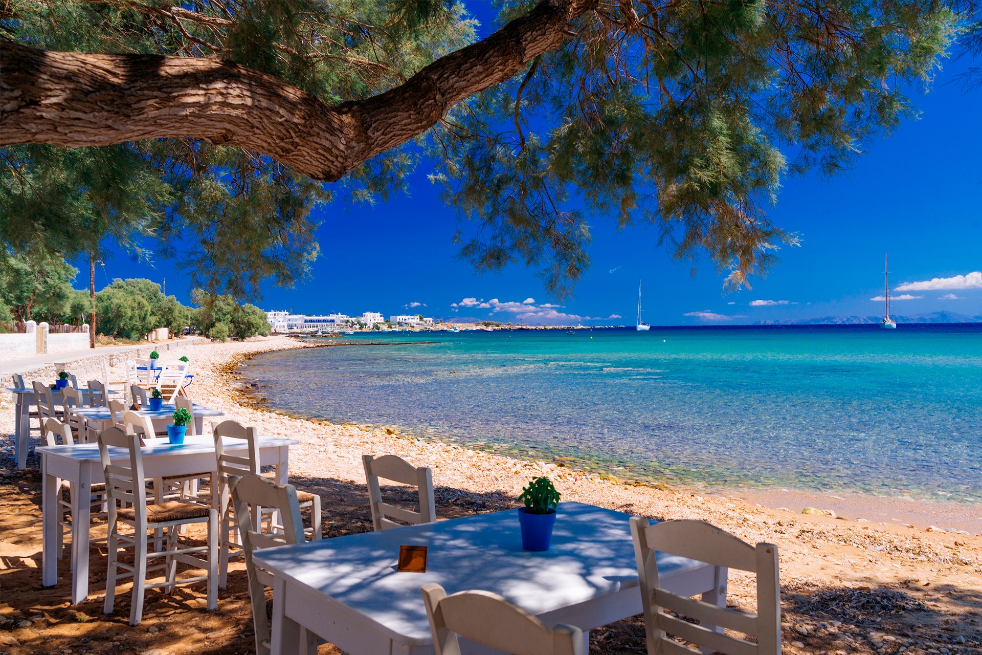 Paros avkopplande strand naturlandskap blått vatten