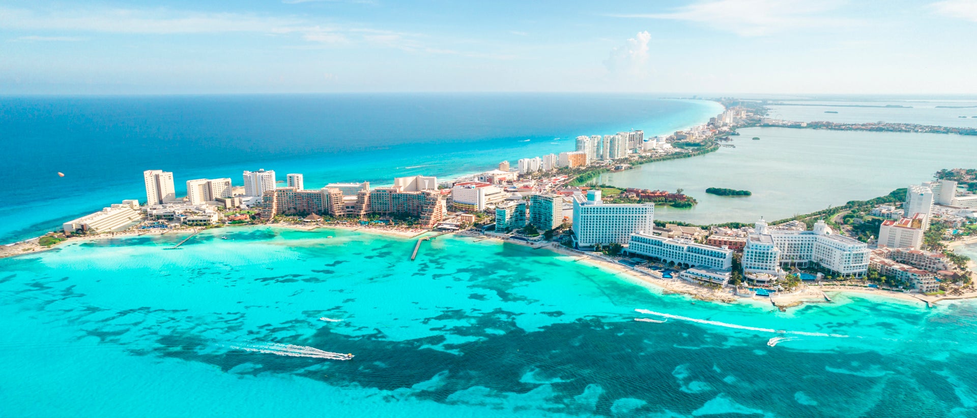 Mexico coast turquoise waters and yachts