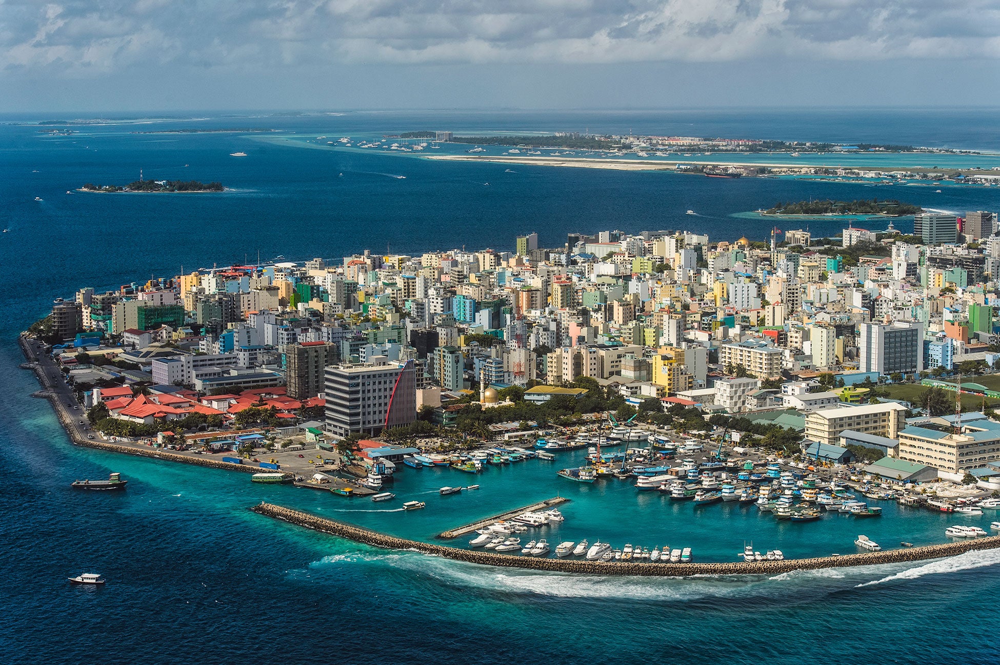 Maldives Dream Baa & Raa Premium