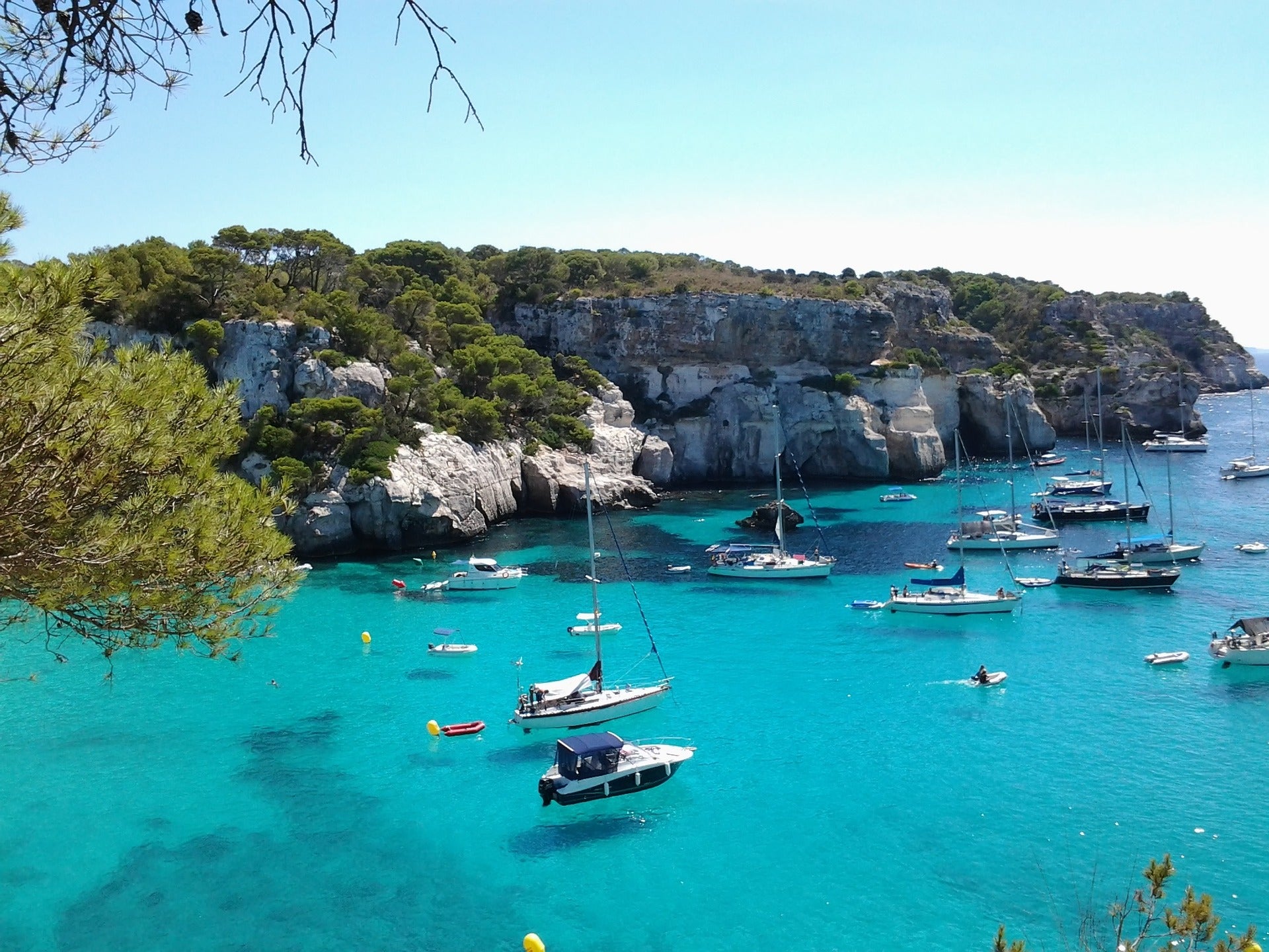 Minorque-Découvrez la beauté des îles Baléares en monocoque -dream yacht charter