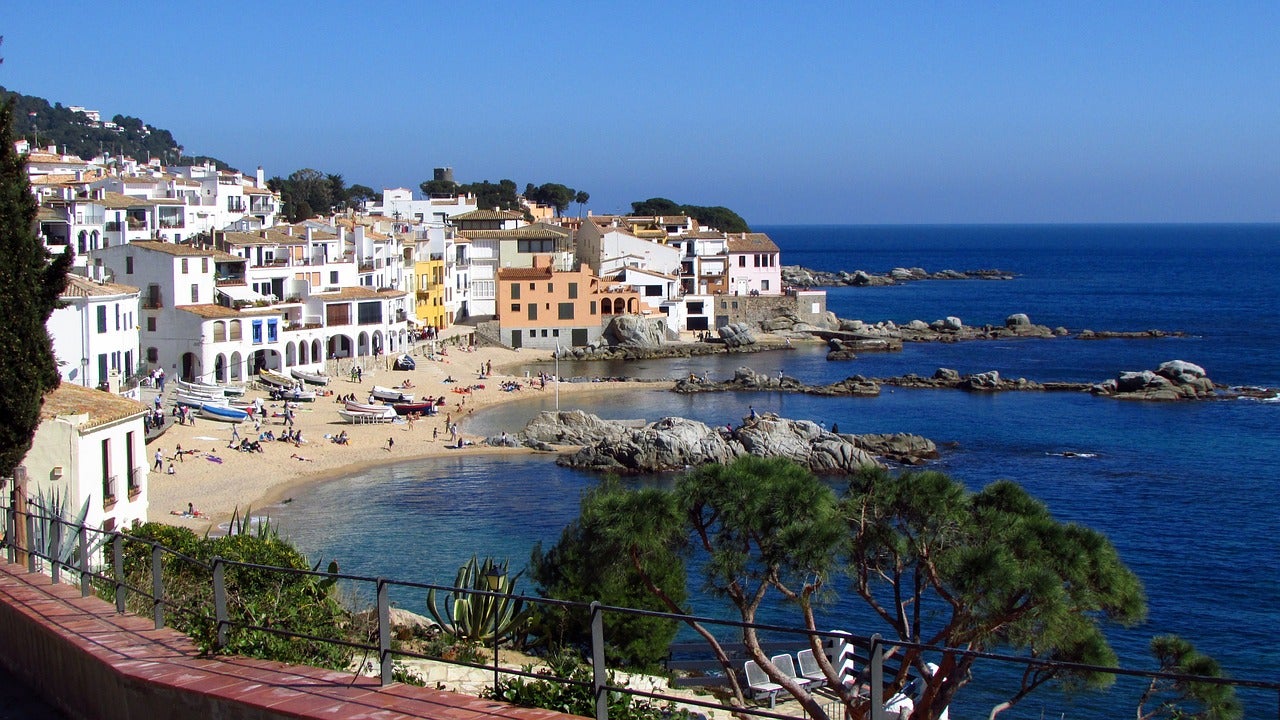 Partez en croisière près de chez vous - costa brava