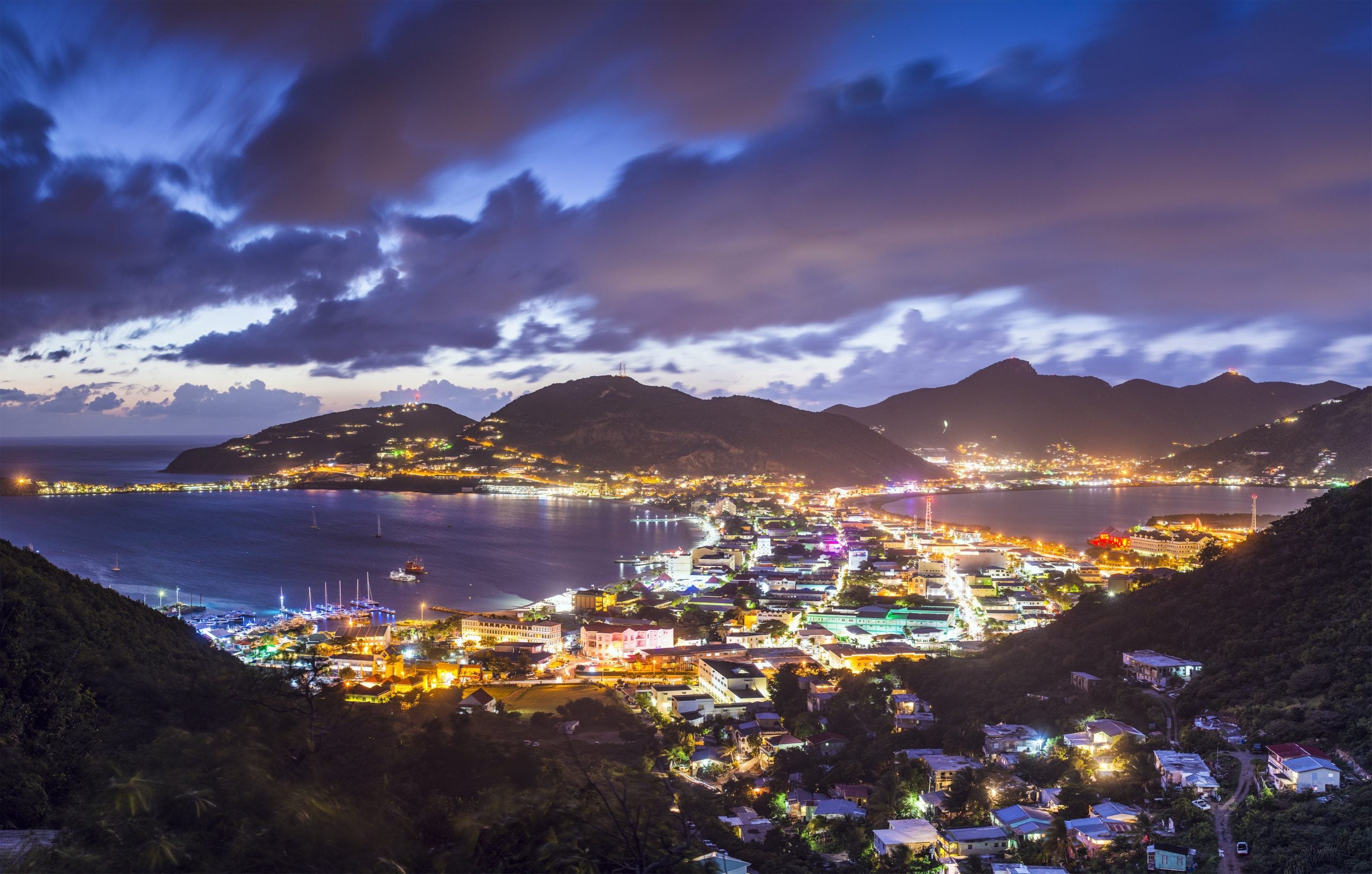 St. Martin’s at night and the buzzing party scene