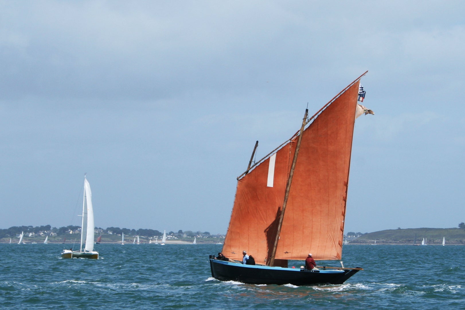 croisière en bretagne sud dream yacht charter golf du morbihan - sinagot