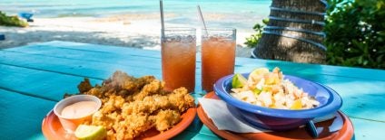 A complete guide to sailing the Exuma Cays - Food and drink in The Exumas