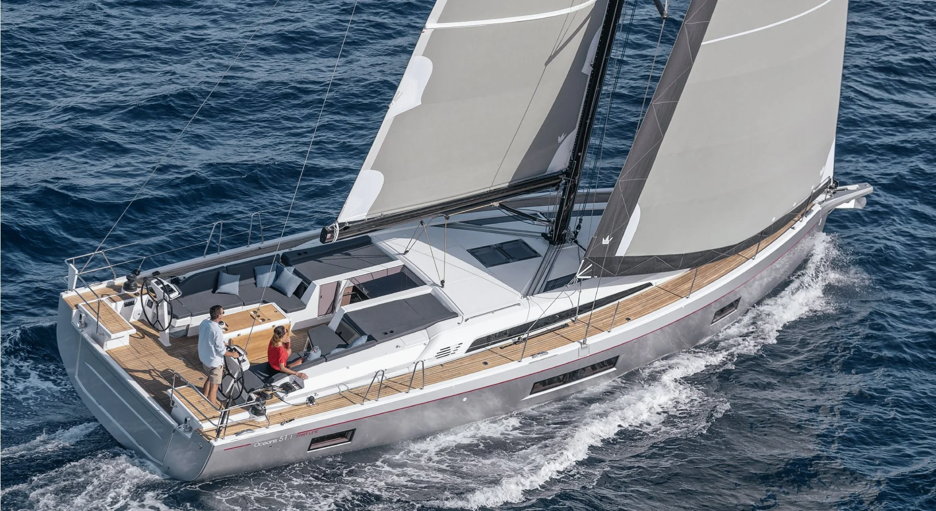 MONOHULL 50ft or more