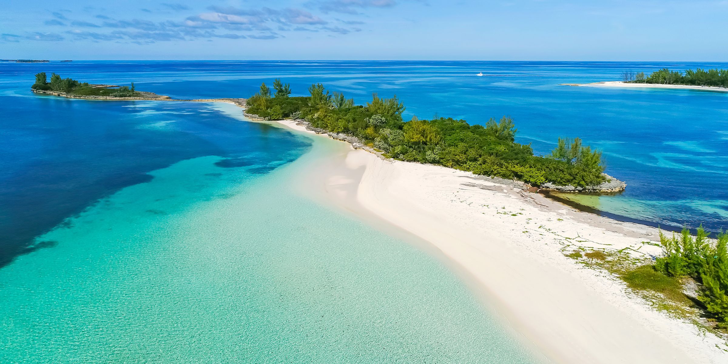 Goodbye Crowds: Why Choose A Cabin Cruise Over A Cruise Ship Abaco